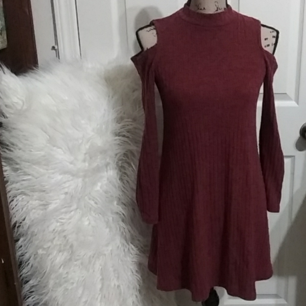 Beauty mini dress